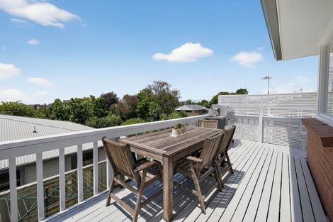 Photo of property in 2 Fern Way, Brookfield, Tauranga, 3110