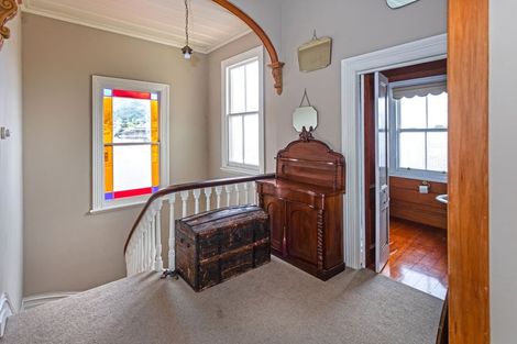 Photo of property in 300 Queen Sh25 Street, Thames, 3500