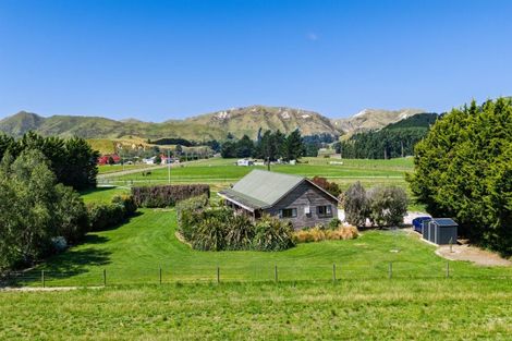 Photo of property in 36 Seddon Street, Ward, Seddon, 7285