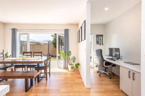 Photo of property in 8 Fernham Way, Rolleston, 7615