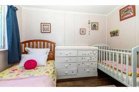 Photo of property in 68 Peel Street, Geraldine, 7930