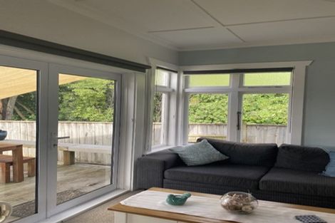 Photo of property in 3a Tupoki Street, Glen Avon, New Plymouth, 4312