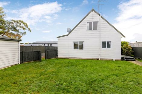 Photo of property in 12 Beadle Place, St Andrews, Hamilton, 3200