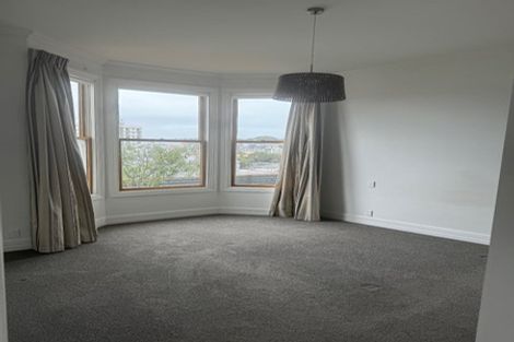 Photo of property in 9 Maarama Crescent, Aro Valley, Wellington, 6021