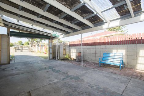 Photo of property in 103 Huxley Road, Outer Kaiti, Gisborne, 4010