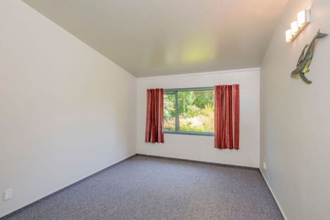 Photo of property in 17 Riveredge Terrace, Ohau, Levin, 5570