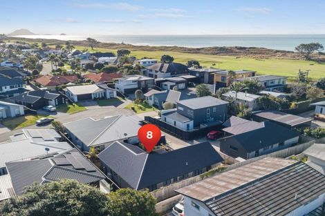 Photo of property in 8 Huanui Close, Papamoa Beach, Papamoa, 3118