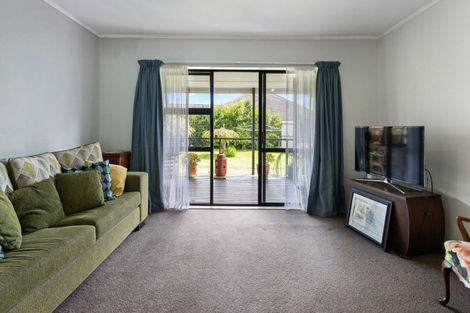 Photo of property in 2 Tavarnya Way, Patumahoe, Pukekohe, 2679
