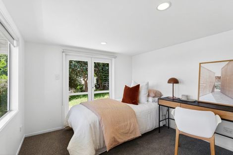 Photo of property in 1 Denholm Road, Hospital Hill, Napier, 4110