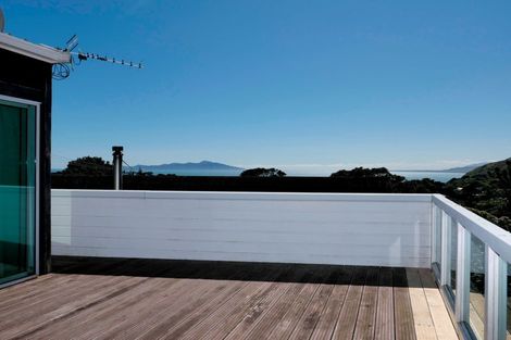 Photo of property in 90 Muri Road, Pukerua Bay, Porirua, 5026