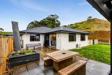 Photo of property in 3 Ruru Lane, Hurworth, New Plymouth, 4310