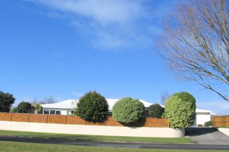 Photo of property in 18 Harrowfield Drive, Harrowfield, Hamilton, 3210