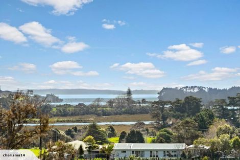 Photo of property in 33 Trig Road, Whitford, Howick, 2571