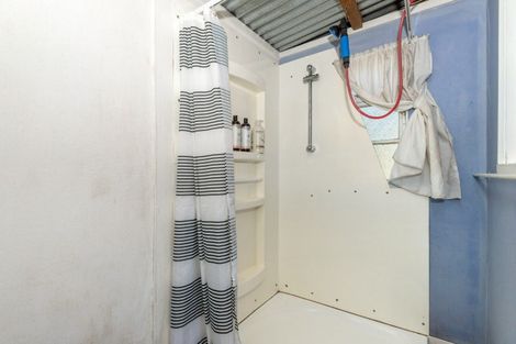 Photo of property in 6 Hale Street, Tolaga Bay, 4077