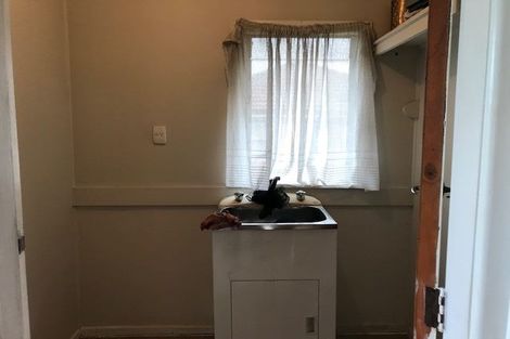 Photo of property in 32 Regent Street, Papatoetoe, Auckland, 2025