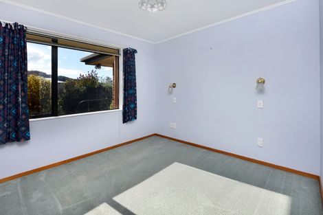 Photo of property in 2 Harcourt Place, Wakefield, 7025