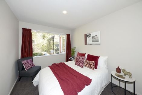 Photo of property in 2/135 Brookside Terrace, Bryndwr, Christchurch, 8053