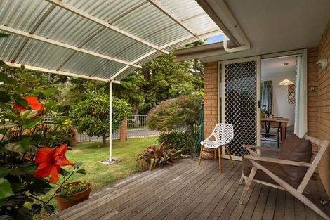 Photo of property in 16 Macmillan Street, Katikati, 3129