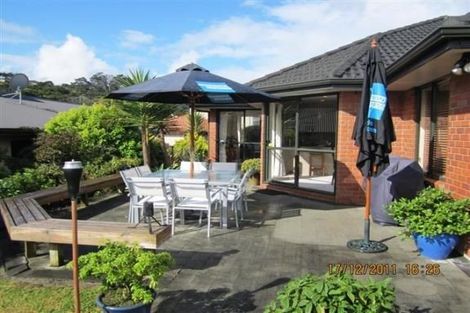 Photo of property in 38 Pitoitoi Avenue, Greenhithe, Auckland, 0632