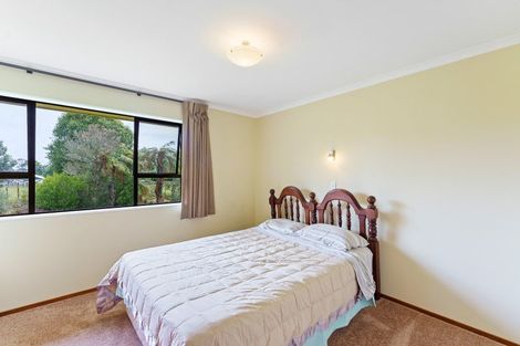 Photo of property in 185 Waitohu Valley Road, Otaki, 5583