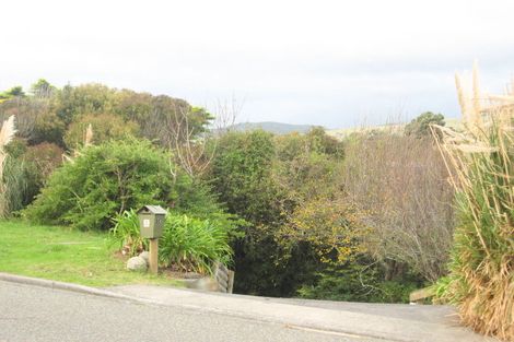 Photo of property in 24 Renown Road, Raumati South, Paraparaumu, 5032