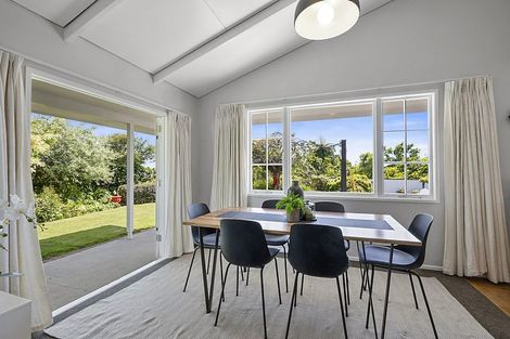 Photo of property in 29 Nevada Drive, Merrilands, New Plymouth, 4312