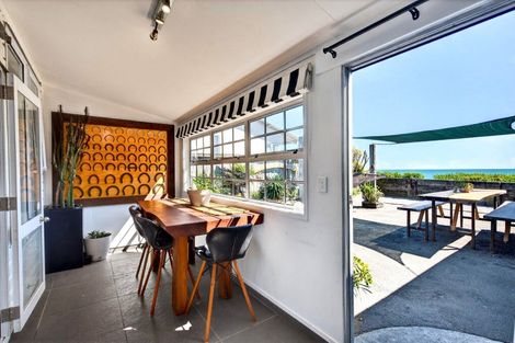 Photo of property in 289 Clifton Road, Te Awanga, 4102