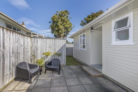 Photo of property in 57b Ranui Terrace, Tawa, Wellington, 5028