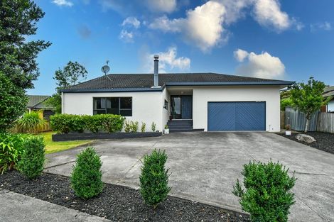 Photo of property in 29 Len Garlick Place, Pahurehure, Papakura, 2113