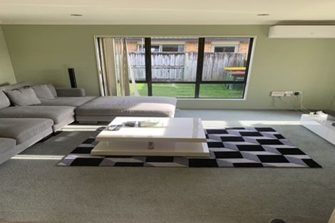 Photo of property in 5 Miers Glade, Rototuna North, Hamilton, 3210