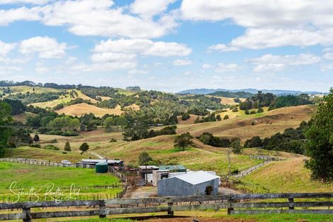 Photo of property in 1820 State Highway 12, Paparoa, 0571