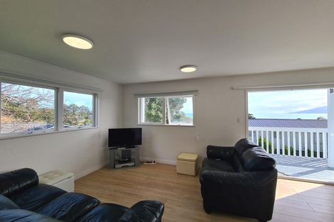 Photo of property in 12 Torehina Heights, Amodeo Bay, Coromandel, 3584