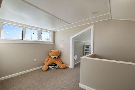 Photo of property in 101 Albert Road, Tokomaru, Palmerston North, 4474