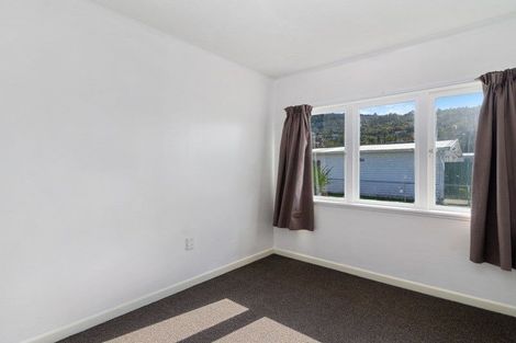 Photo of property in 2 Park Road, Western Heights, Rotorua, 3015