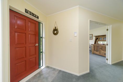 Photo of property in 157 Ruapehu Drive, Fitzherbert, Palmerston North, 4410