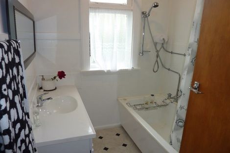 Photo of property in 345 Ferry Road, Waltham, Christchurch, 8011