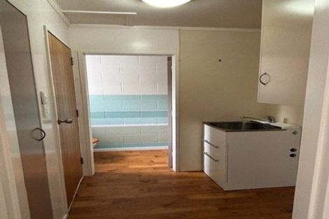 Photo of property in 2 Halyard Place, Whitby, Porirua, 5024