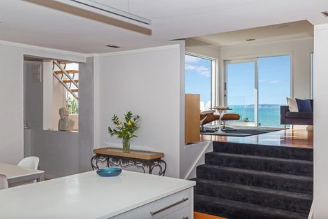 Photo of property in 8 Sykes Avenue, Hatfields Beach, Orewa, 0931