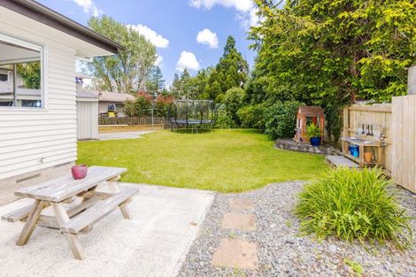 Photo of property in 21 Paulette Place, Queenwood, Hamilton, 3210