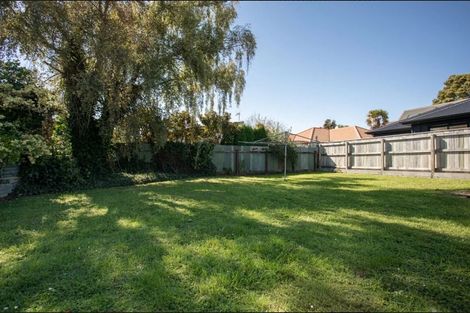 Photo of property in 23 Hereford Street, West End, Palmerston North, 4410