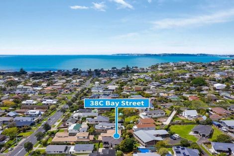 Photo of property in 38b Bay Street, Red Beach, 0932