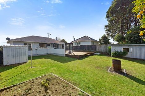 Photo of property in 5 Parakai Street, Paraparaumu, 5032