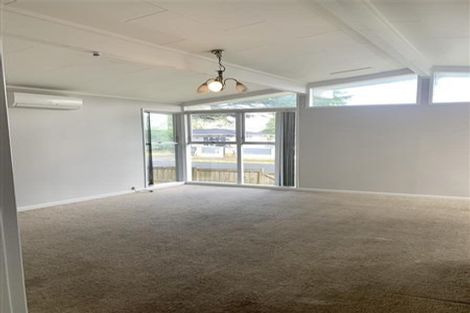 Photo of property in 4 Walden Place, Mangere East, Auckland, 2024