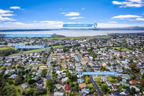 Photo of property in 64 Sherwood Avenue, Te Atatu South, Auckland, 0610