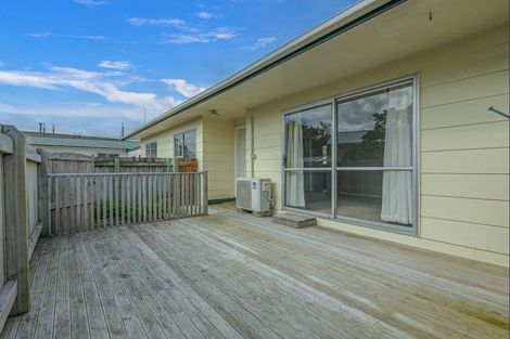Photo of property in 40 Geraldine Crescent, Cloverlea, Palmerston North, 4412