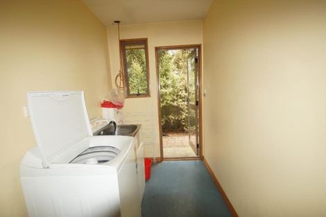 Photo of property in 52 Blue Gum Place, New Brighton, Christchurch, 8083