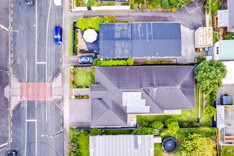 Photo of property in 28 Paynters Avenue, Strandon, New Plymouth, 4312