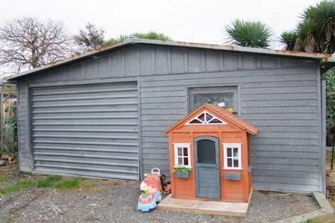 Photo of property in 82 Johnson Street, Milton, 9220