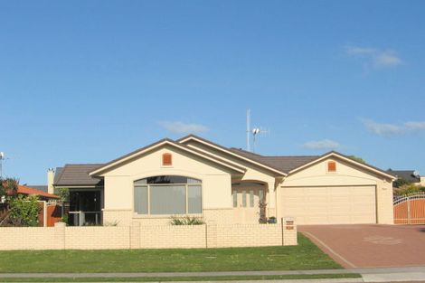 Photo of property in 45 Palm Beach Boulevard, Papamoa Beach, Papamoa, 3118