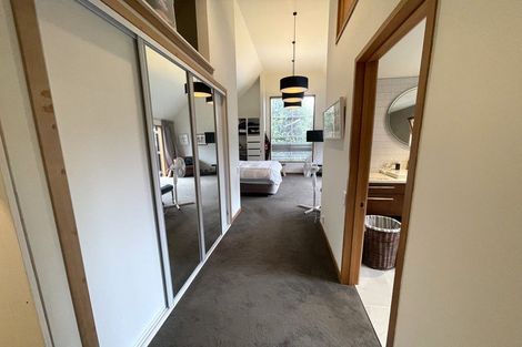 Photo of property in 92a Khandallah Road, Khandallah, Wellington, 6035